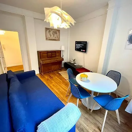 Lovely - Buttes Chaumont-pariszenith